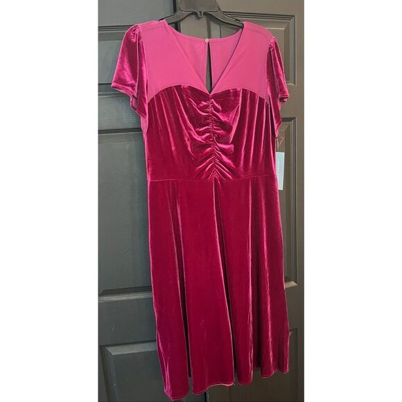 London Times Women's Illusion Flutter SLV Ruched Midi -14 - Picture 3 of 7